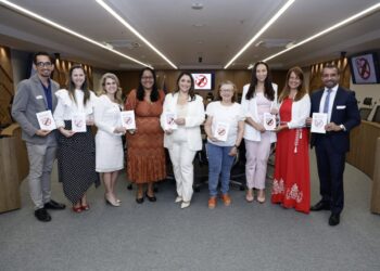 MP-BA lança cartilha para prevenir consumo de álcool entre crianças e adolescentes