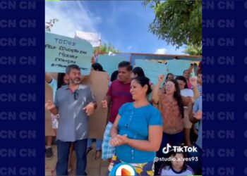 JMD: Em Macaúbas, comunidade quilombola protesta contra fechamento de escola