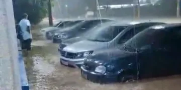 Chuva prolongada provoca transtornos em Itaberaba; prefeito emite nota
