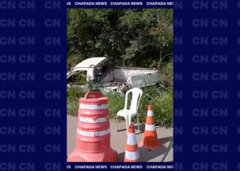 JMD: Acidente na BR-242 envolvendo três veículos próximos ao Povoado de Mucambo, em Seabra