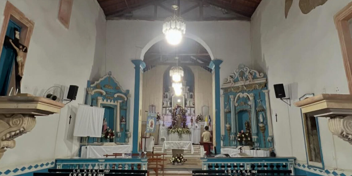 JMD: em Abaíra, comunidade de Católes pede reparos estruturais na Igreja urgentemente