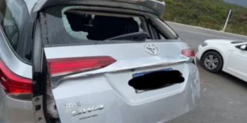 Veículo estacionado em ponto turístico é arrombado no Vale do Capão
