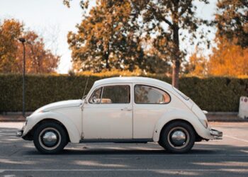 IPVA deixa de ser cobrado para veículos com mais de 20 anos em todo o país