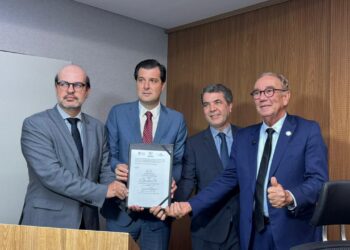 Órgãos de controle e UPB assinam definição de critérios para gastos com São João na Bahia