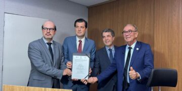 Órgãos de controle e UPB assinam definição de critérios para gastos com São João na Bahia