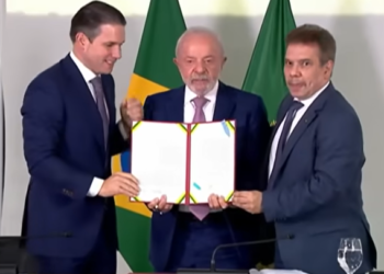 Lula sanciona Lei Antifacção e defende prisão de magnatas do crime