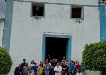 Igreja de Catolés recebe visita técnica do IPAC para obras emergenciais