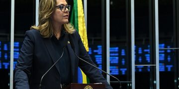 Senado aprova uso imediato de tornozeleira por agressor de mulher