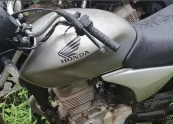 Polícia Militar apreende motocicleta adulterada em Barra da Estiva