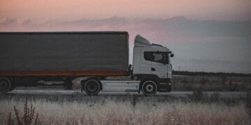 Começam a vigorar novas regras para frete no Brasil