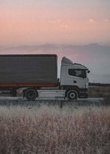 Começam a vigorar novas regras para frete no Brasil