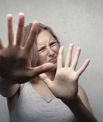 Câmara aprova uso obrigatório de tornozeleira por agressores de mulher