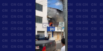 Seabra: comércio pega fogo na região central da cidade na manhã deste domingo; o incêndio já foi controlado