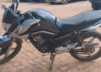 PETO apreende moto em Seabra