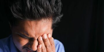 Irecê: fabricante diz que medicamento que causou cegueira em pacientes de mutirão não é indicado para olhos