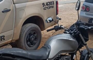 Polícia Militar recupera motocicleta furtada e prende suspeito em Utinga
