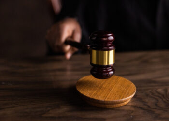 Mulher é condenada a 30 anos de prisão por estupro de vulnerável contra bebê e adolescente em Jussiape