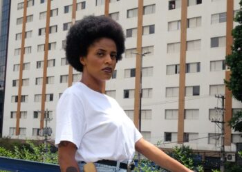 Mulheres maiores de 18 anos podem adquirir e portar spray de pimenta para defesa pessoal
