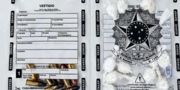 Polícia apreende drogas, munições e duas motos após confronto em Iramaia